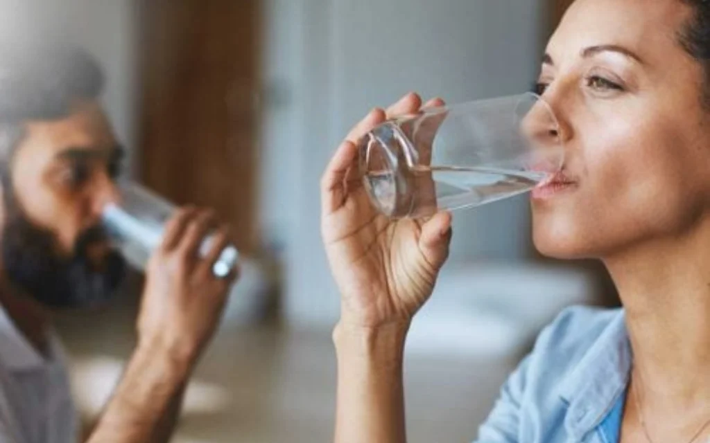 Winter Safety Tips for Seniors: 8 Essential Ways to Stay Healthy and Warm